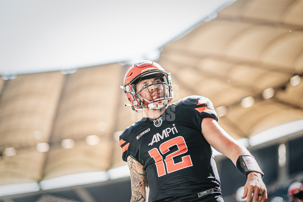 American Football | Männer | Saison 2023 | European League of Football | Hamburg Sea Devils vs. Rhein Fire | 11.06.2023 | sportfotografie mit justus stegemann