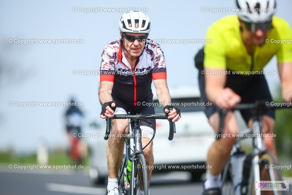 109_TRA57210 | Neusiedlersee Radmarathon 2026@sportshot_your_pictrs #yourpictures#roadtowm2029 #nrm #neusiedlerseeradmarathon #neusiedlersee #neusiedlerseetourismus #burgenland #mörbisch #nrm26 #burgenlandtourismus #voglundco #poweredbyburgenlandtourismus #radsport #rad #marathon #ucigranfondo #visitburgenland #ucigranfondoworldseries