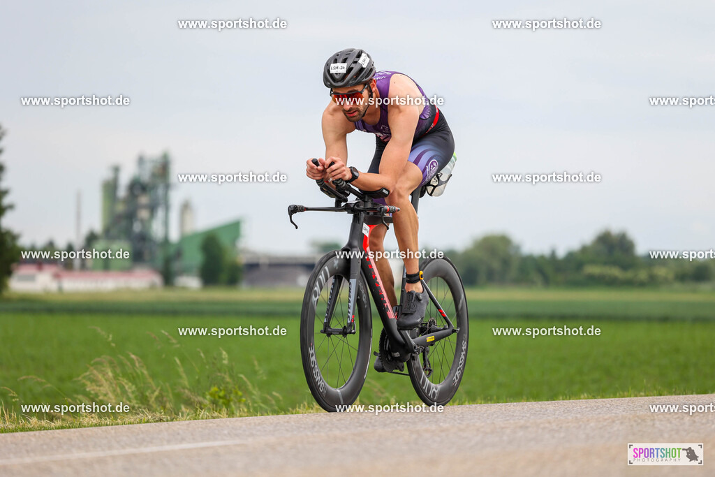 BR8A6053 | Stadttriathlon Erding 2025. #yourpictrs #sportshot_your_pictrs @Sportshotphotography #stadttriathlonerding Copyright: www.sportshot.de