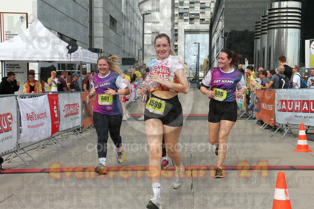 250920_1335_EX1_5643 | Sportfotografie im Rhein-Sieg Kreis, Köln, Bonn, NRW, Rheinland Pfalz, Hessen, etc. Unser Tätigkeitsfeld umfasst den Laufsport vom Volkslauf über den Marathon, Duathlon, Triathon bis zum Ultralauf wie Kölnpfad Ultra oder Schindertrail.