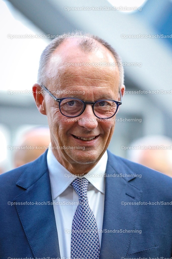 xsscx30082501004 | 30.08.2025, xsscx, Bundeskanzler Friedrich Merz der Bundesrepublik Deutschland auf dem 47. Landesparteitag der CDU Nordrhein-Westfalen mit dem Motto - SO! geht kommunal - im World Conference Center in Bonn Nordrhein-Westfalen Deutschland