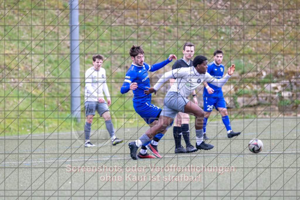 20250330_172054_0915 | #,TSG Salach (blau) vs. SC Geislingen II (weiß/grau), Fußball, Bezirksliga - Bezirk Neckar/Fils, 20. Spieltag, Saison 2024/2025, Kunstrasensportplatz, Staufenecker Str. 41, 73084 Salach, 30.03.2025 - 15:30 Uhr,Foto: PhotoPeet-Sportfotografie/Peter Harich