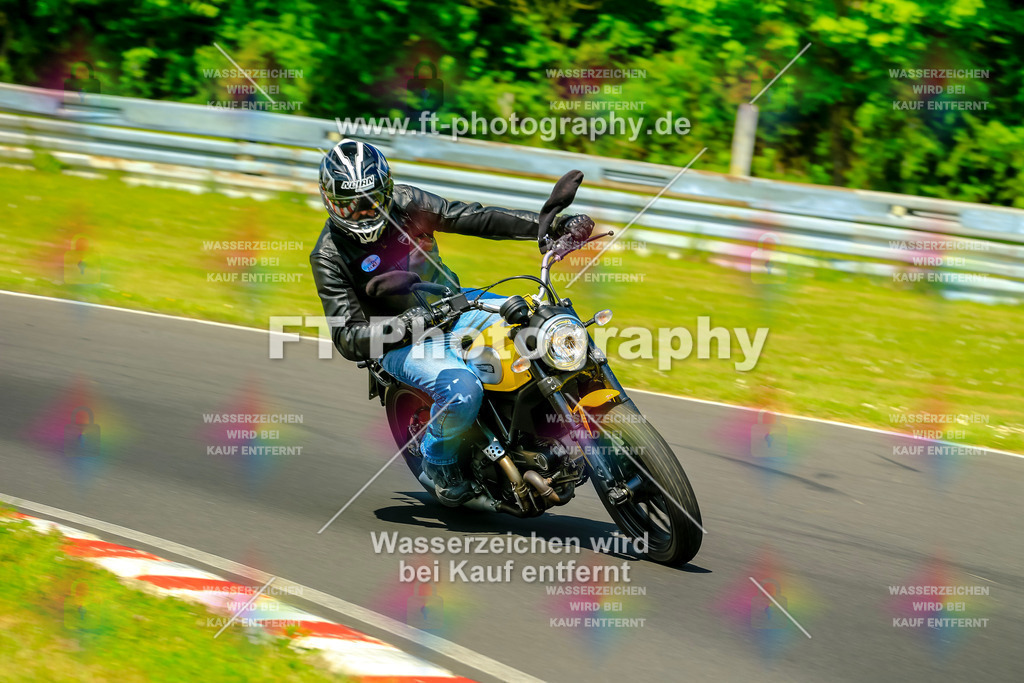 _NBG4899 | Hier findet Ihr Bilder von Touristenfahrten auf der Nürburgring Nordschleife oder von anderen Veranstaltungen die ich besucht habe. Viel Spass beim Durch Schauen 