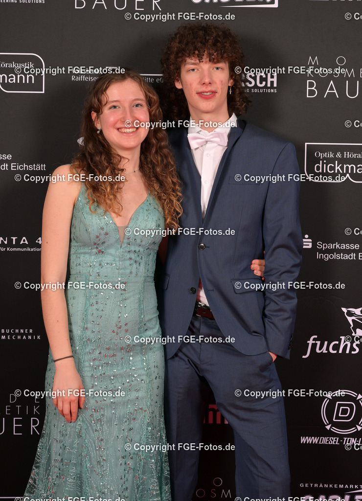 20240113-fge-fotos-0078 | Eröffnungsball der FGE am 13.01.2024 im Alten Stadttheater in Eichstätt. - Realisiert mit Pictrs.com