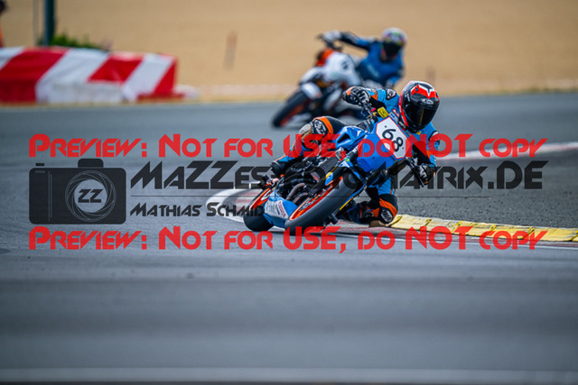 MaZZes_FotoMatrix_220723_5678 | IDM1000