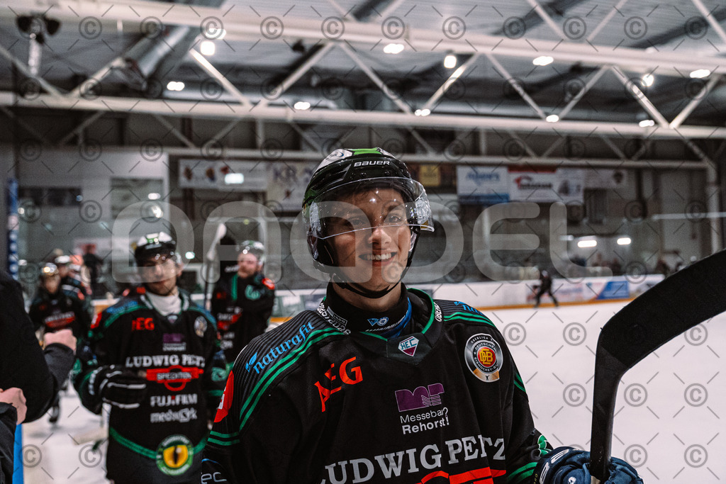 Alligators_vs_Passau_26_12_2025-099 | Höchstadt Alligators Fotogalerie: Eishockey-Action aus Franken. Professionelle Spielfotos, Portraits & Stadionbilder zum Download. Jetzt entdecken! - Realisiert mit Pictrs.com