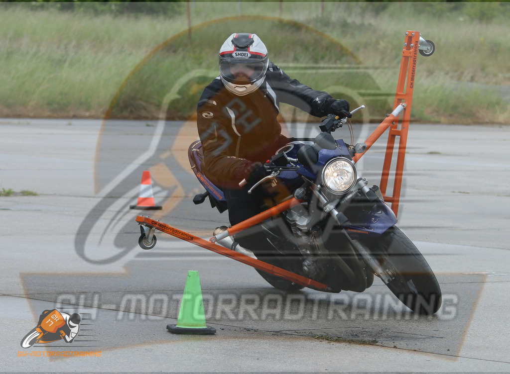 IMG_0140 | gh-motorradtraining-foto.de - Realisiert mit Pictrs.com