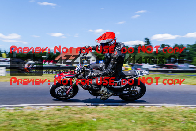 MaZZes_FotoMatrix_220702_1203 | S4