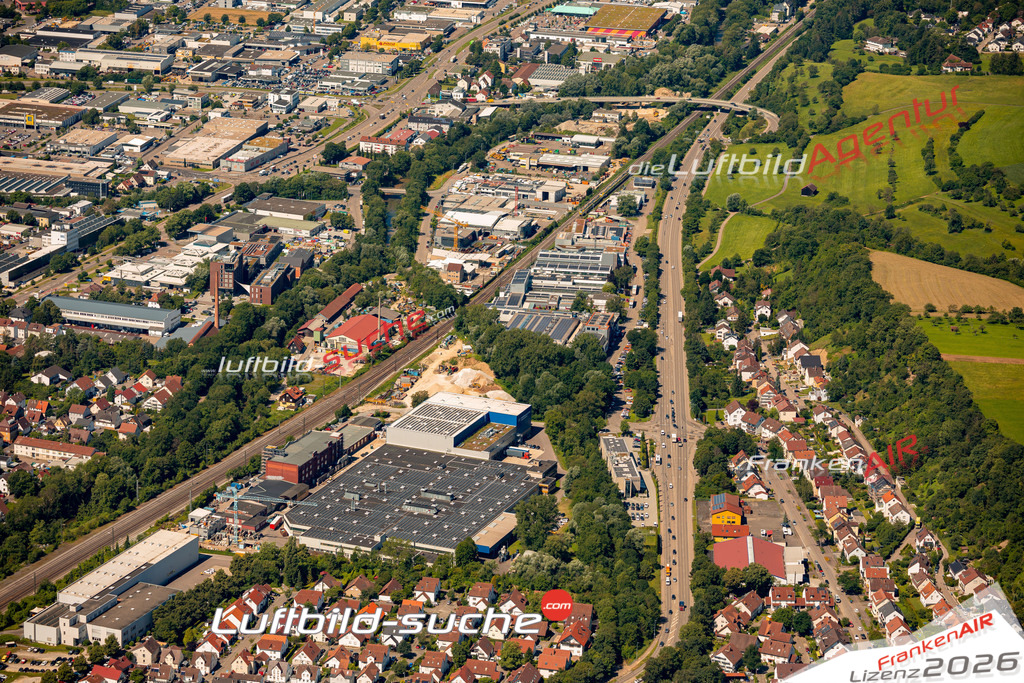 Das Luftbild zeigt :  Eislingen - Die Luftaufnahme wurde 2024 vom UL-Flugzeug aus erstellt ( keine Drohne ) - Hochauflösende Luftaufnahme - Für grossformatige Ausdrucke geeignet. Die Geschenkidee !Mit Lizenz und Bildrechte bestellbar