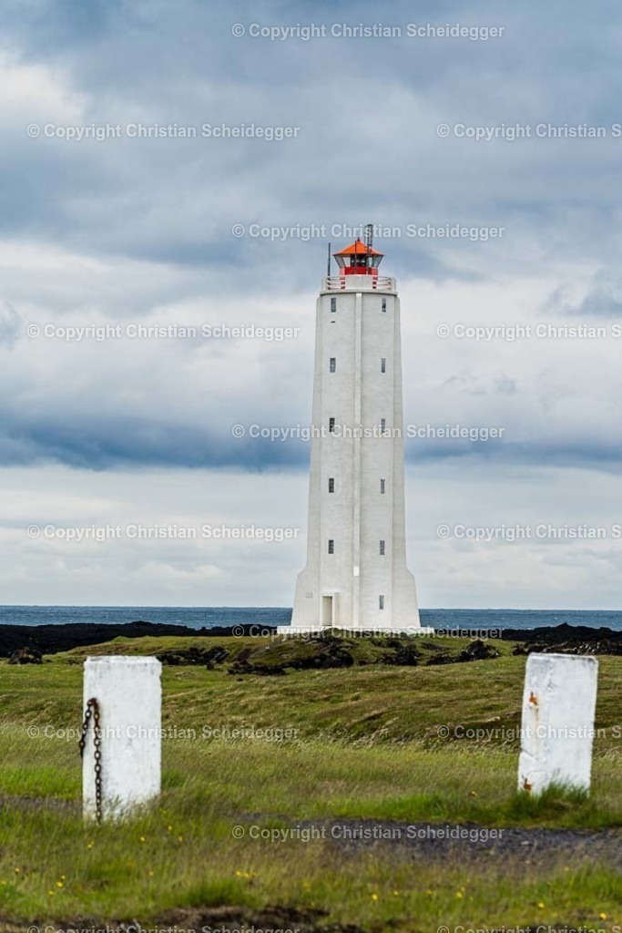 Leuchtturm von Malariff | Leuchtturm auf der Halbinsel Malariff, Island - Realisiert mit Pictrs.com