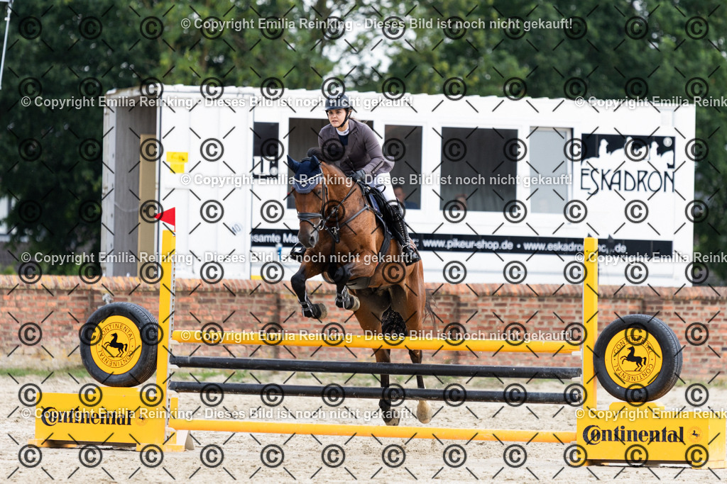 CL5A8216 | Emilia Reinking Fotografie - Realisiert mit Pictrs.com