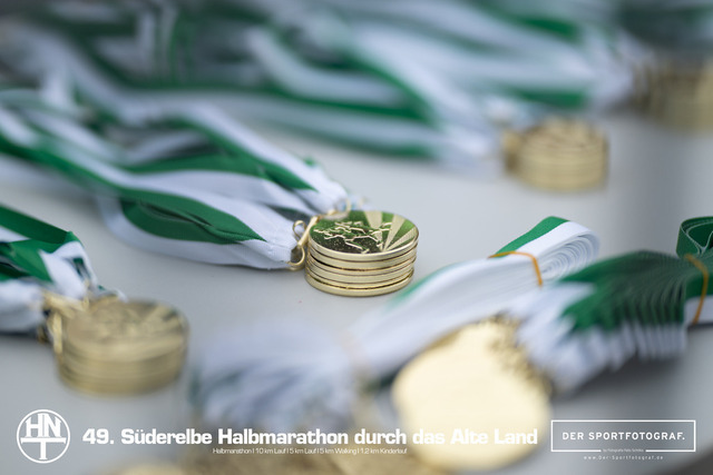 Süderelbe Halbmarathon 2025 I 09.11.2025 I Fotograf_DerSportfotograf.I 00067 | Der Sportfotograf. - Realisiert mit Pictrs.com