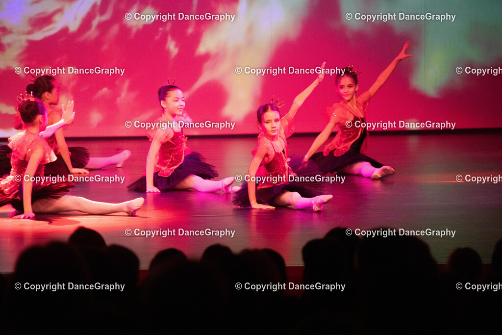 GPHY2179 | DanceGraphy - Realisiert mit Pictrs.com