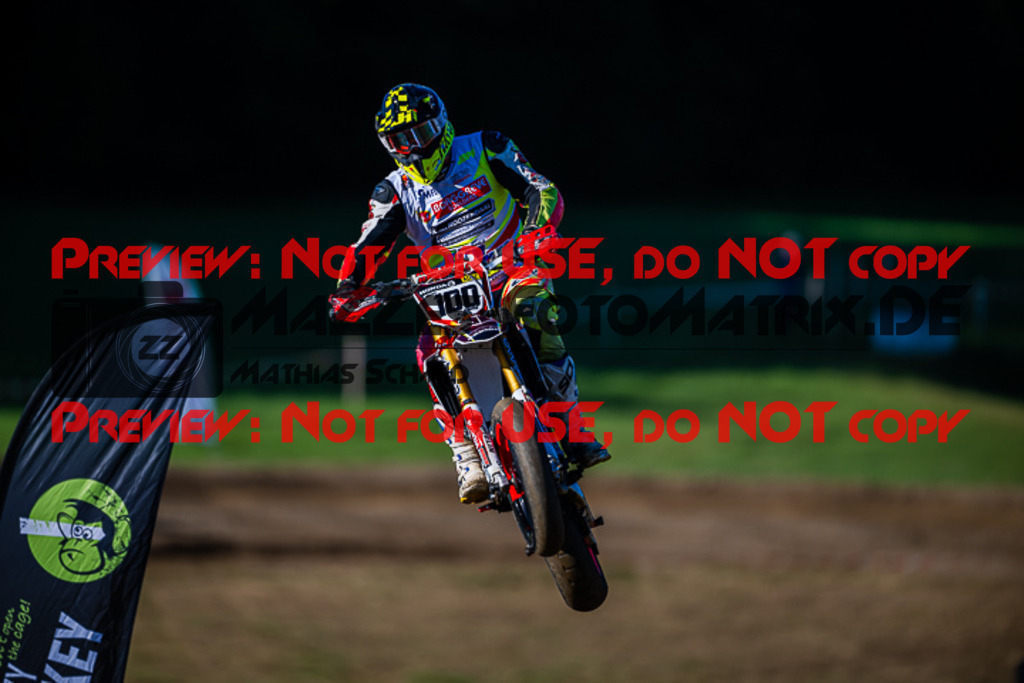 MaZZes_FotoMatrix_220903_9457 | S3