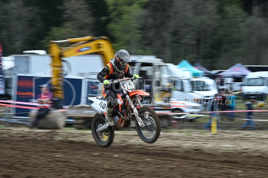 Motocross Schlatt bei Winterthur - 29. April 2023 | #110 Kuhn Sven aus Jonschwil (CH) auf KTM in der Kategorie MX2 am Motocross Schlatt bei Winterthur, 29. April 2023.
Instagram: @mx_schlatt | @mc_wila | @sam_schweiz
Bild: Sportfotografie Markus Aeschimann | www.markus-aeschimann.ch - Realisiert mit Pictrs.com