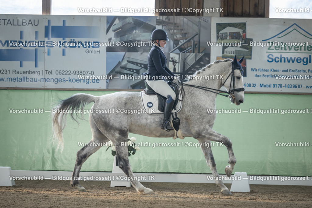 _D5A4245 | Emotionale Pferde- & People-Fotografie rund um Heidelberg, Leimen & Umgebung. Natürliche Fotos von Pferd, Mensch & Familie. Jetzt Termin sichern!