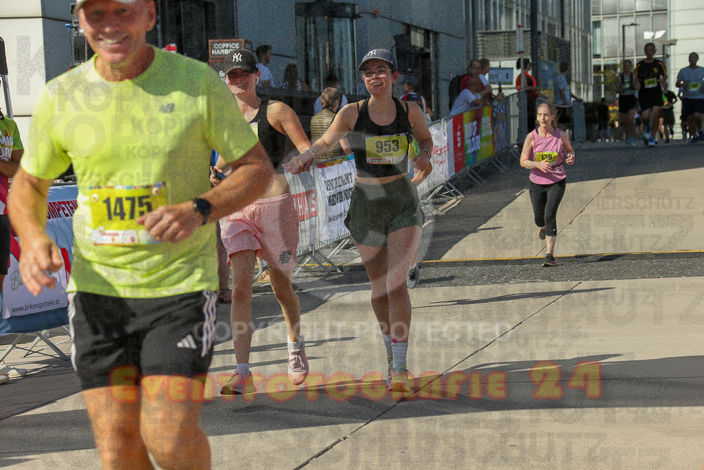 240921_1459_EX1_4181 | Sportfotografie im Rhein-Sieg Kreis, Köln, Bonn, NRW, Rheinland Pfalz, Hessen, etc. Unser Tätigkeitsfeld umfasst den Laufsport vom Volkslauf über den Marathon, Duathlon, Triathon bis zum Ultralauf wie Kölnpfad Ultra oder Schindertrail.