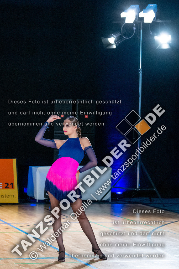 20250503-00478 | Hier finden Sie Tanz Bilder vom Latein und Standard Formationen tanzen. Sportbilder vom Tanzsport. Schöne Fotos und von Weltmeisterschaft, Europameisterschaft, Bundesliga, Regionalliga, Oberliga und Landesliga sowie von GOC Stuttgart, DanceComp, WM Bremen