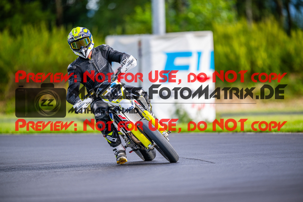 MaZZes_FotoMatrix_240713_6007705_2111 | S4