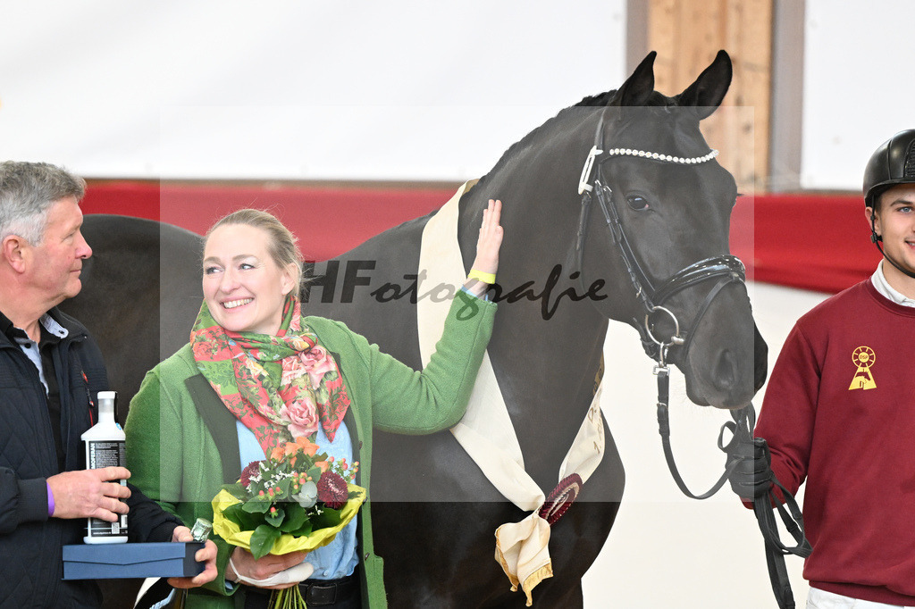 Kat.-Nr. 7 v. Chacco-Chacco_Unterstein_2251784 | hf-fotografie - Realizzato con Pictrs.com