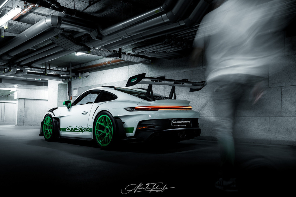 911 Porsche 911 GT3 RS | Entdecken Sie die faszinierende Welt von Alexander Tschuncky Arts: Kreative Fotografie, atemberaubende Automobilkunst und hochwertiger Bilderdruck. Lassen Sie sich inspirieren! - Realisiert mit Pictrs.com