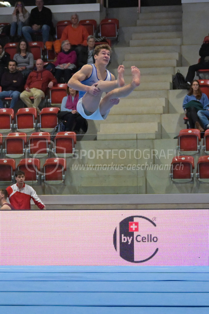 Schweizer Meisterschaften Kunstturnen Mannschaften Männer (A) - 22. November 2025 | Schweizer Meisterschaften Kunstturnen Mannschaften Männer (A)AXA Arena, WinterthurBild: Sportfotografie Markus Aeschimann | www.markus-aeschimann.ch - Realisiert mit Pictrs.com