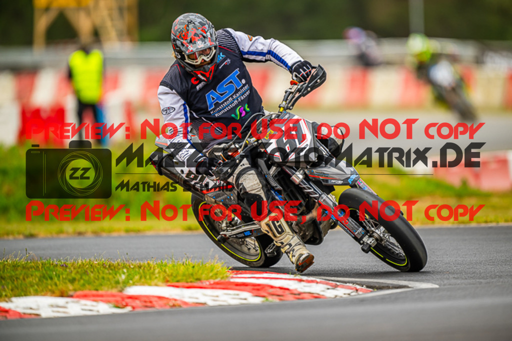 MaZZes_FotoMatrix_230702_6748 | S4