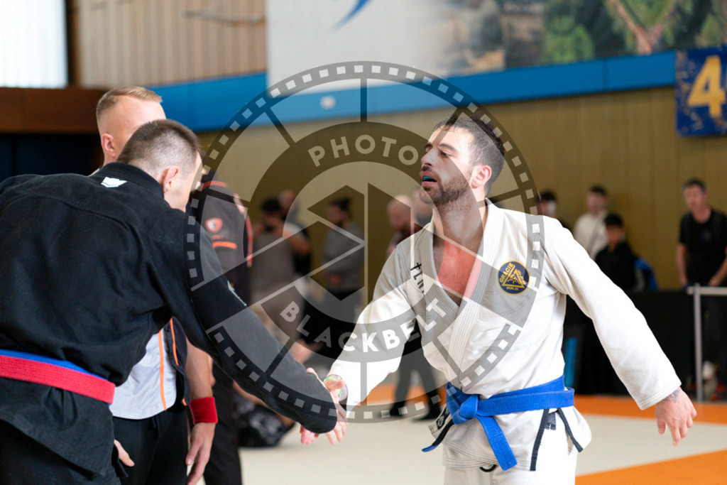 20240915PBB1204 | Athletes compete during the Grappling Industries’ grappling and Brazilian jiu-jitsu competition in Berlin, on September 15, 2024.