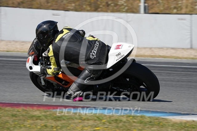 2024_07_31_PBK_32809 | Sportfotografie; SlowMotion; Video; Rennstrecke; Hafeneger; Speer; Racing; RSE; BMW; CBO; Trackday; Motorsportarena; Hockenheimring; Brno; Most; Barcelona; Valencia