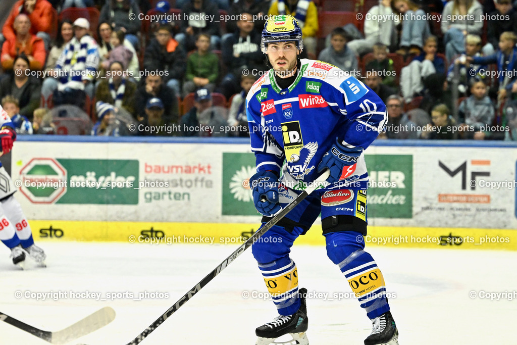 EC IDM Wärmepumpen VSV vs. HC Tiwag Innsbruck-Die Haie | #10 Thomas Vallant EC VSV, EC IDM Wärmepumpen VSV vs. HC Tiwag Innsbruck-Die Haie, EC IDM Wärmepumpen VSV vs. HC Tiwag Innsbruck-Die Haie am 11.10.2025 in Villach (Stadthalle Villach), Austria, (Photo by Bernd Stefan)