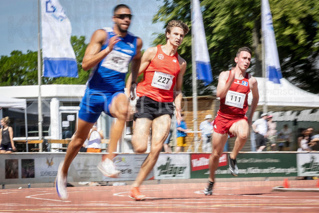 B&amp;S Kurpfalz Gala; Weinheim, 23.05.2026 | WEINHEIM, GERMANY - MAY 24: Kristoffer Hildebrand (GER/TSV Bayer o4 Leverkusen) over 200m during the B&amp;S Kurpfalz Gala am 23.05.2026 at the  Sepp-Herberger-Stadium in Weinheim (Baden-Wuerttemberg / Germany).