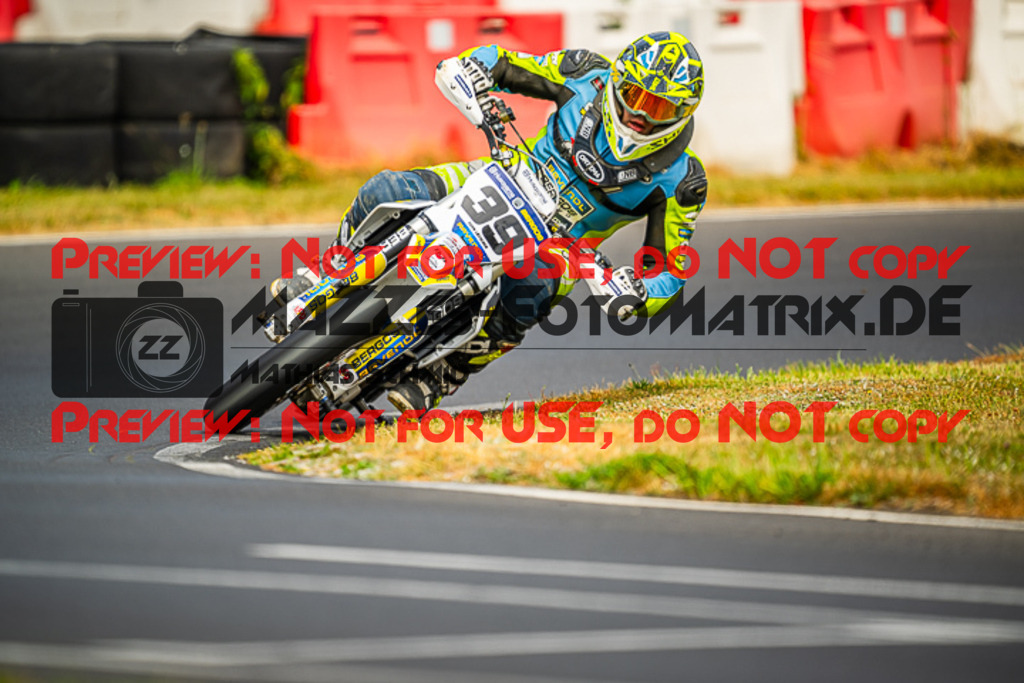 MaZZes_FotoMatrix_230701_9151 | S4