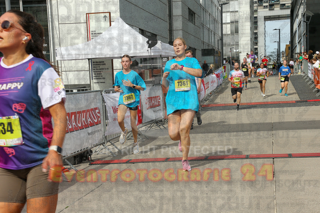 250920_1328_EX1_4837 | Sportfotografie im Rhein-Sieg Kreis, Köln, Bonn, NRW, Rheinland Pfalz, Hessen, etc. Unser Tätigkeitsfeld umfasst den Laufsport vom Volkslauf über den Marathon, Duathlon, Triathon bis zum Ultralauf wie Kölnpfad Ultra oder Schindertrail.