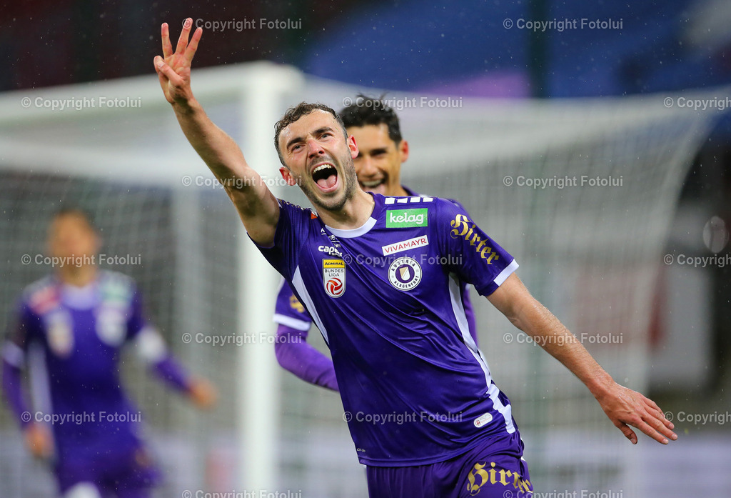 A_LUI_24042024_15 | SPORT,FUSSBALL.ADMIRAL BUNDESLIGA  AUSTRIA KLAGENFURT-RED BULL SALZBURG 24.04.2024 IM BILD: 3-FACH TORSCHUETZE ANDY IRVING (KLAGENFURT) UND   FOTO.FOTOLUI/MW