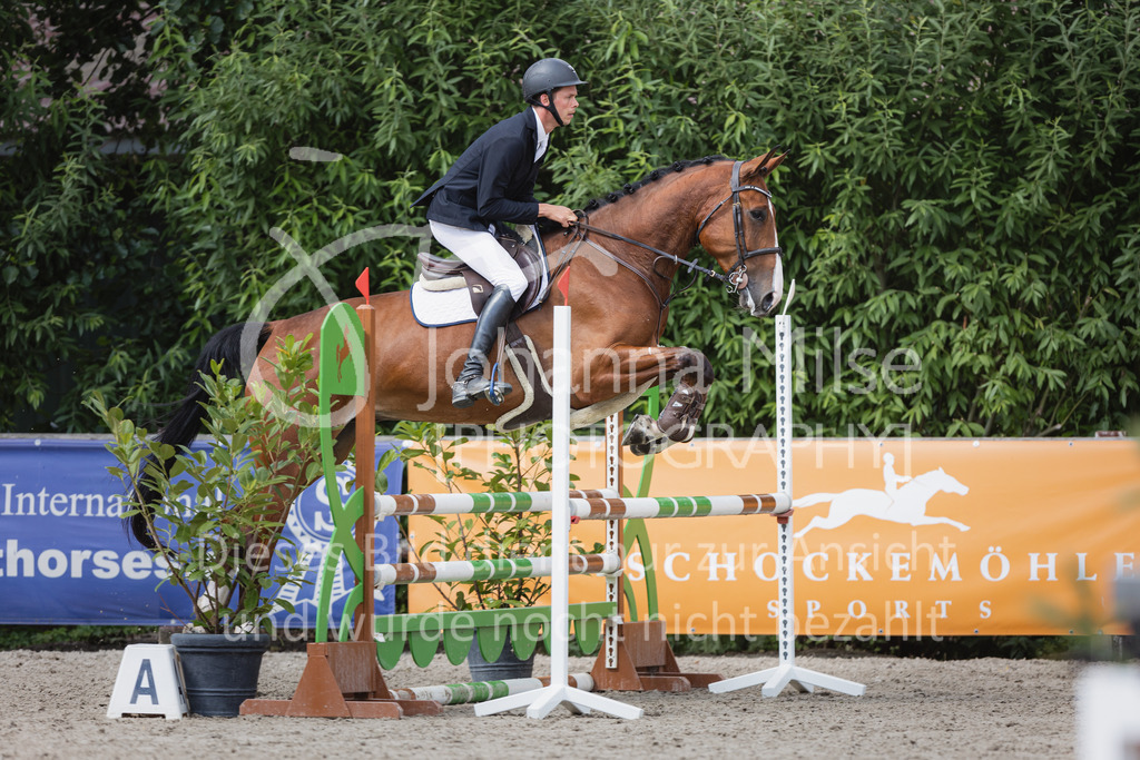 220705_Mühlen_SprPf-A2-261 | Late Entry Mühlen
05.07.2022
02 Springpferde-A**, 4-6jährige Pferde