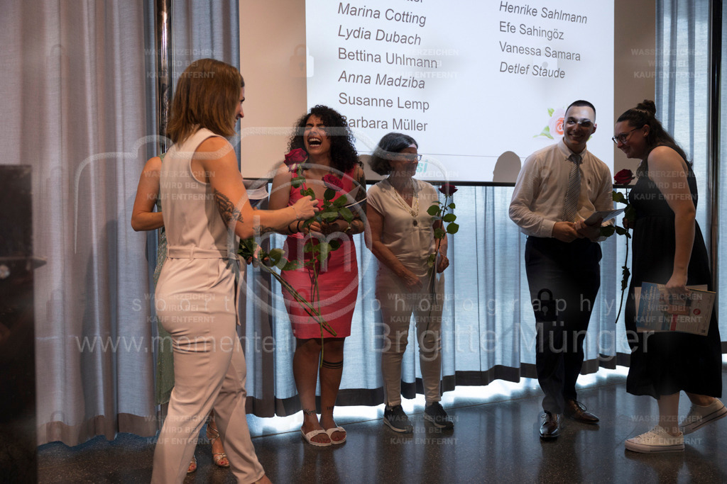 FeusiDiplomfeier_R6OO3243 | Brigitte Münger / bmsportphotography - Realisiert mit Pictrs.com