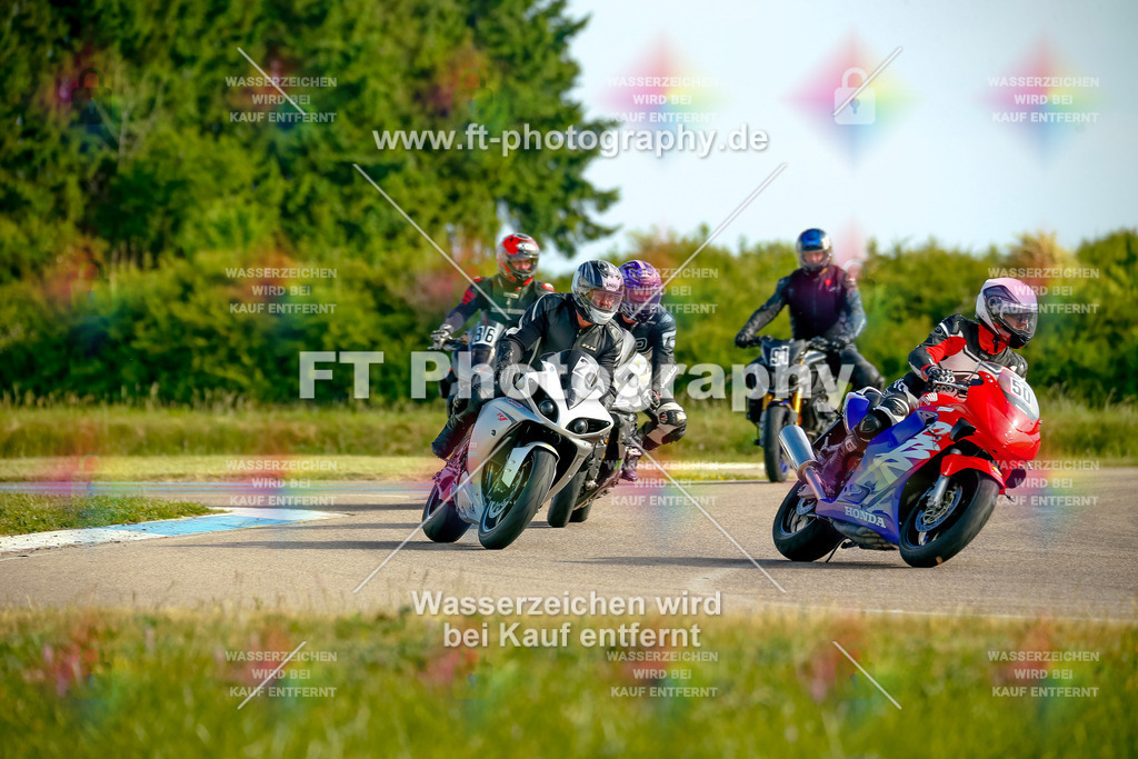 _MOT0074 | Hier findet Ihr Bilder von Touristenfahrten auf der Nürburgring Nordschleife oder von anderen Veranstaltungen die ich besucht habe. Viel Spass beim Durch Schauen 