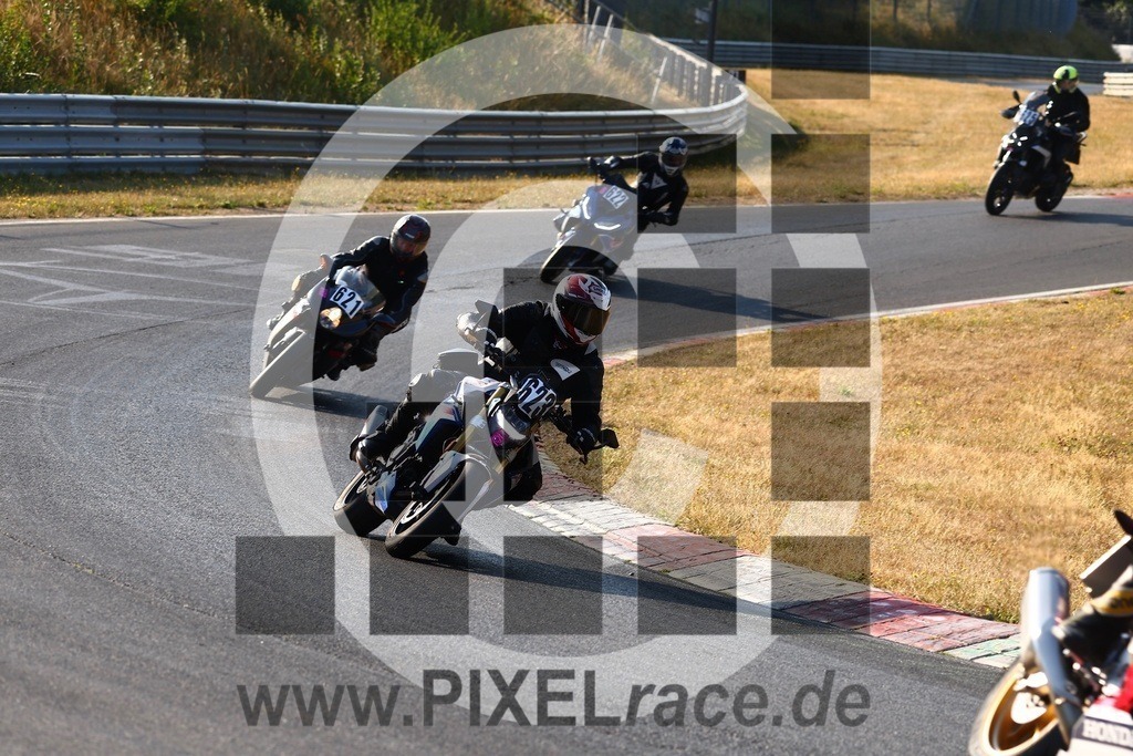 0623-20260803_00347 | Schöne Erinnerungen an spannende Momente - das festzuhalten ist unser Job. PIXELrace.de ist seit 2003 auf den Rennstrecken Europas unterwegs um die Action draußen beim Fahren und die wunderbare Stimmung imm Fahrerlager für euch einzufangen.