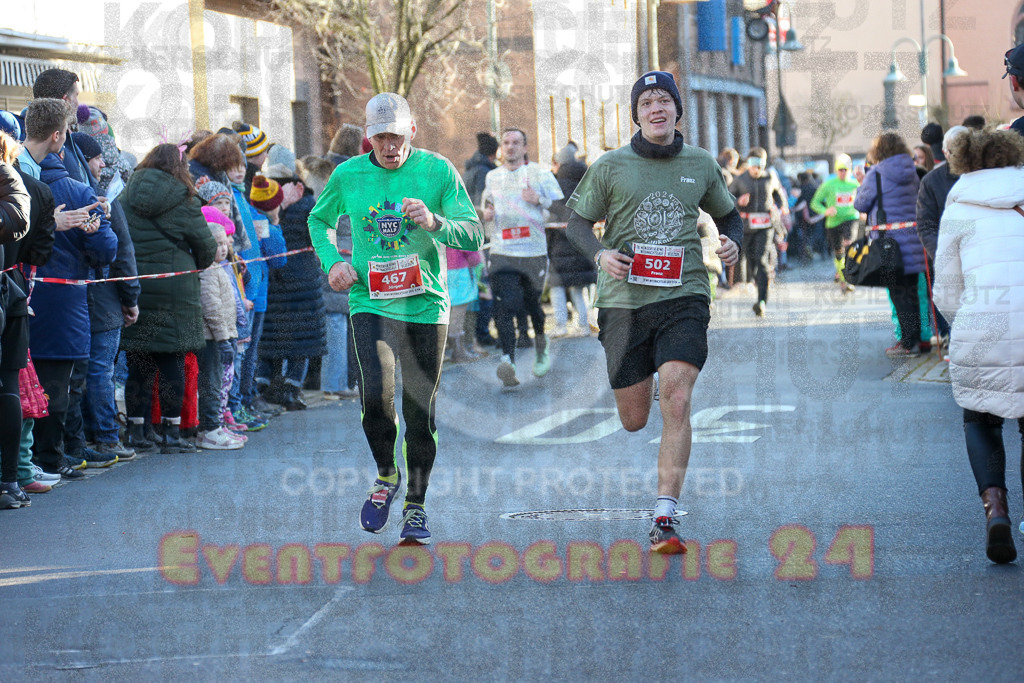 241201_1231_EX1_2486 | Sportfotografie im Rhein-Sieg Kreis, Köln, Bonn, NRW, Rheinland Pfalz, Hessen, etc. Unser Tätigkeitsfeld umfasst den Laufsport vom Volkslauf über den Marathon, Duathlon, Triathon bis zum Ultralauf wie Kölnpfad Ultra oder Schindertrail.