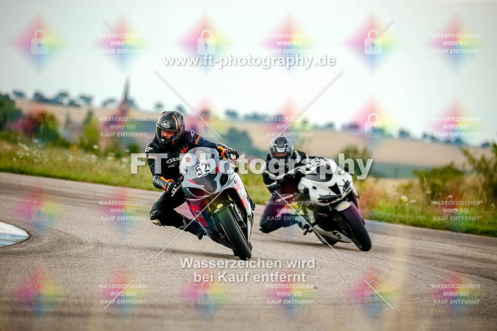 Chambley Juli-2252 | Hier findet Ihr Bilder von Touristenfahrten auf der Nürburgring Nordschleife oder von anderen Veranstaltungen die ich besucht habe. Viel Spass beim Durch Schauen 