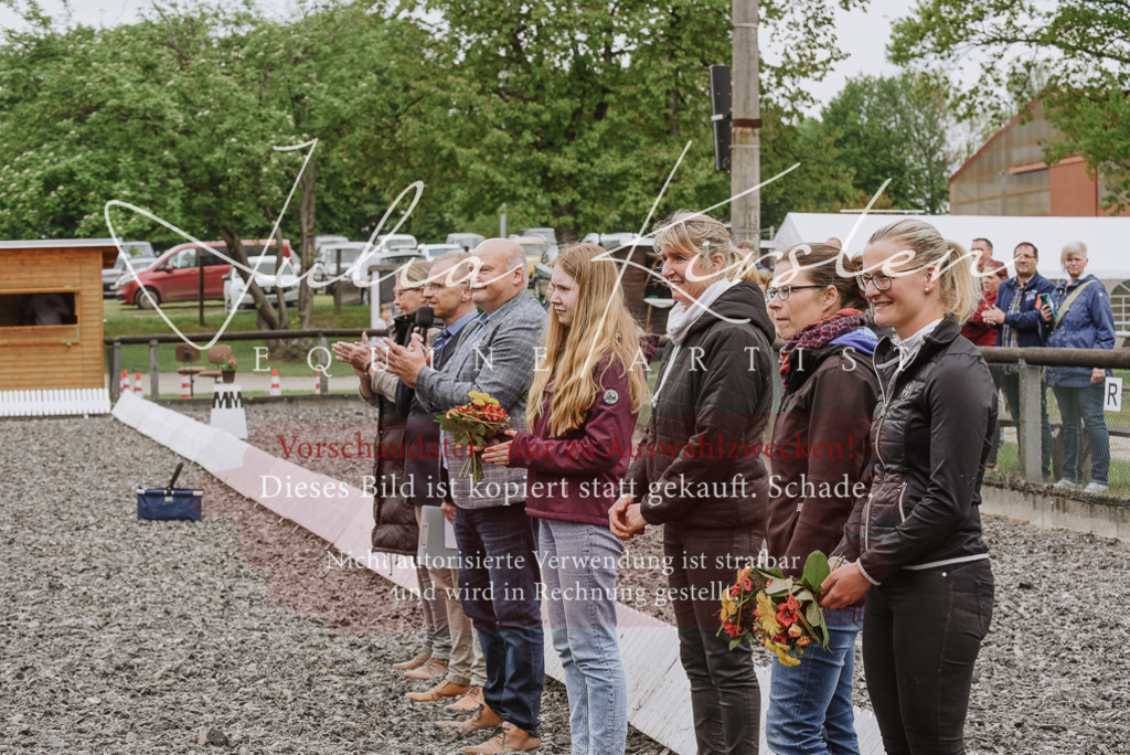 20230514_JK-Röhrsdorf-25-465 | Pferde- und Turnierfotografie in Westsachsen. Pferdeportraits, Auftragszeichnungen und intuitive Kunst.