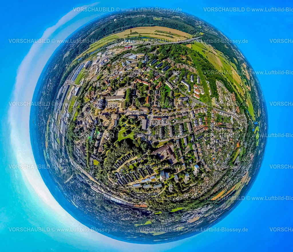 Hattingen240890601Welper | Luftbild, Wohngebiet Ortsansicht Welper mit Marktplatz, Erdkugel, Fisheye Aufnahme, Fischaugen Aufnahme, 360 Grad Aufnahme, tiny world, little planet, fisheye Bild, Welper, Hattingen, Ruhrgebiet, Nordrhein-Westfalen, Deutschland