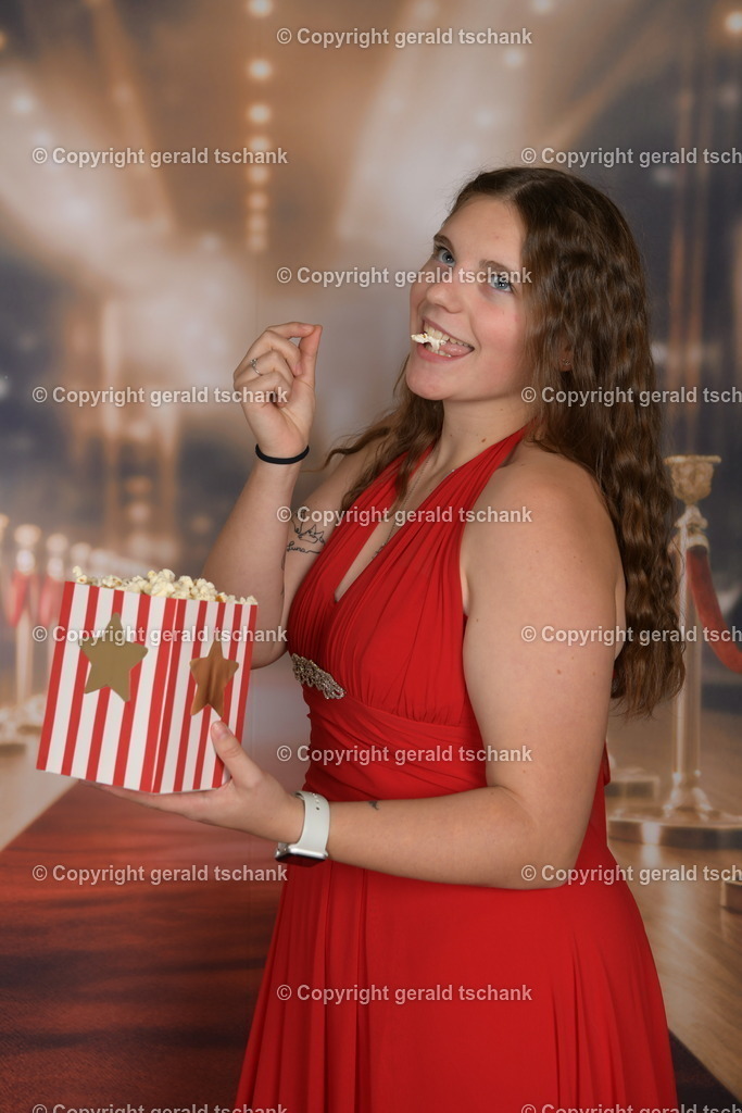 MT1_4325 | Wählen Sie hier bitte Ihr bestes Foto aus, mit diesem Bild wird Ihr Set produziert. Sollten Sie kein Bild wählen oder mehrere suchen wir das Beste aus!