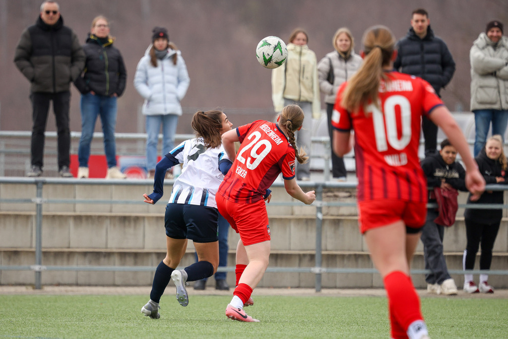 20260329-FCH-WaldebeneStuttgart_030 | 1.FC Heidenheim 1846 vs. FSV Waldebene Stuttgart, Fußball, Frauen, Oberliga, 2025/2026, 15. Spieltag, 29.03.2026 in Heidenheim, Kunstrasen b. Voith-Arena West(Foto: Michael Bulling) - Realisiert mit Pictrs.com