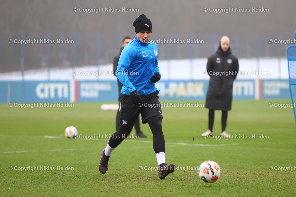 NH_HolsteinKiel_Training_11022026 | #18 Aldin Jakupovic (Holstein Kiel)Fußball I Herren I Training I Saison 2025-2026 I Holstein Kiel I 11.02.2026 I Citti-Fußballpark