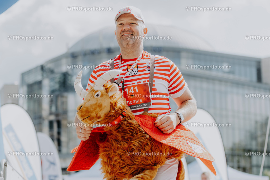240825_Treppenlauf-161 | Professionelle Fotos Ihrer Laufsportveranstaltung.