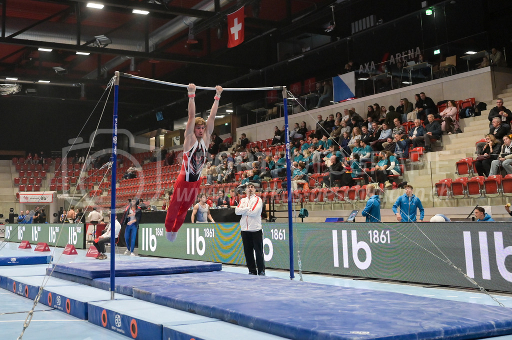 Schweizer Meisterschaften Kunstturnen Mannschaften Männer (B) - 22. November 2025 | Schweizer Meisterschaften Kunstturnen Mannschaften Männer (B)AXA Arena, WinterthurBild: Sportfotografie Markus Aeschimann | www.markus-aeschimann.ch - Realisiert mit Pictrs.com
