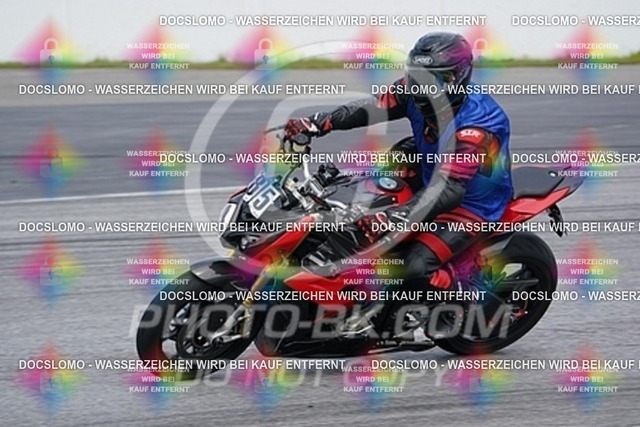 2023_05_01_PBK_24248 | Sportfotografie; SlowMotion; Video; Rennstrecke; Hafeneger; RSE; Speer; Trackday; Motorsportarena; Hockenheimring; Brno; Most; Barcelona; Valencia, Benny; Kaetzmer;