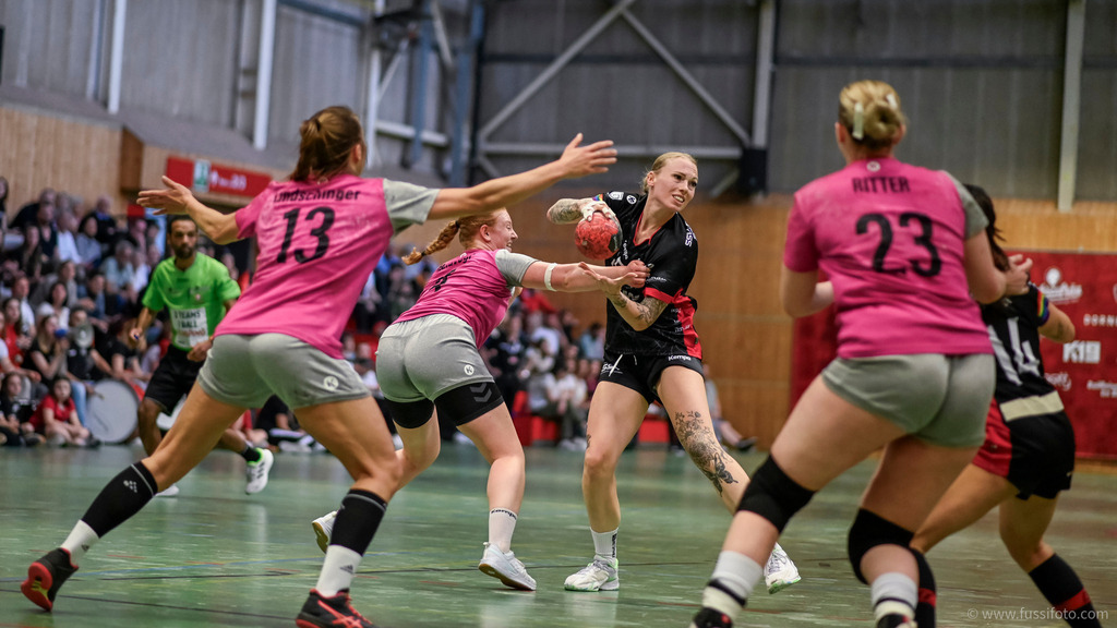 _DSC9193 | "Fussifoto.com – Ihr Ansprechpartner für hochwertige Fotografie! Entdecken Sie kreative Bilder und professionelle Dienstleistungen. Kontaktieren Sie uns für Ihre Projekte!"