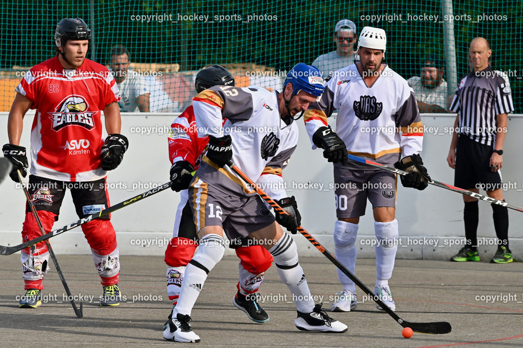 VAS Ballhockey vs. HSC Eagles Poggersdorf | #82 Wilhelmer Philip, #12 Duricky Jan, #90 Edlinger Patrick, VAS Ballhockey vs. HSC Eagles Poggersdorf, VAS Ballhockey vs. HSC Eagles Poggersdorf am 14.07.2024 in Villach (Alpen Arena ), Austria, (Photo by Bernd Stefan)